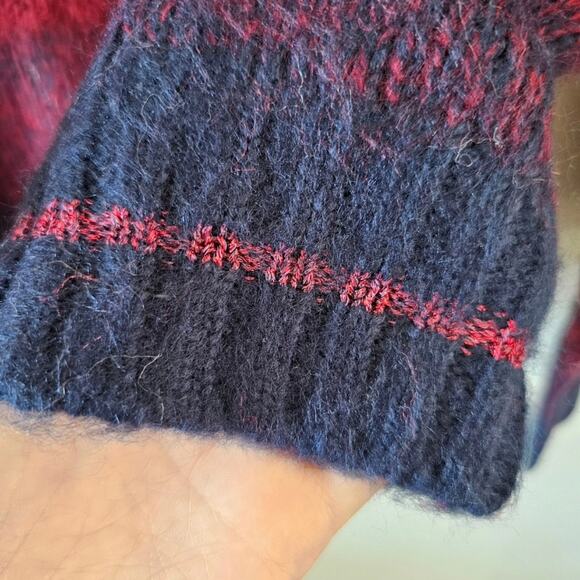 NWT American Eagle Boxy Striped Sweater - Picture 4 of 6